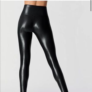 Carbon38 High Rise 7/8 Legging in Takara Shine